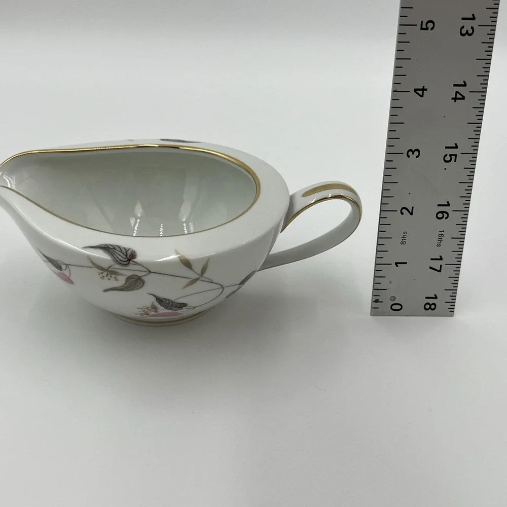 Noritake China Arden 5603 Creamer‎ Vintage White Gold Floral Porcelain Japan